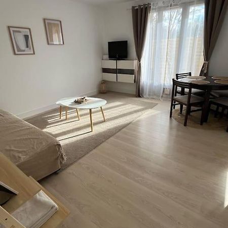 Petite Maison Cosy En Campagne Neuilly  Exterior foto